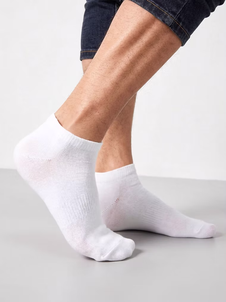 The Black Essential Sock Ankle (Men's)