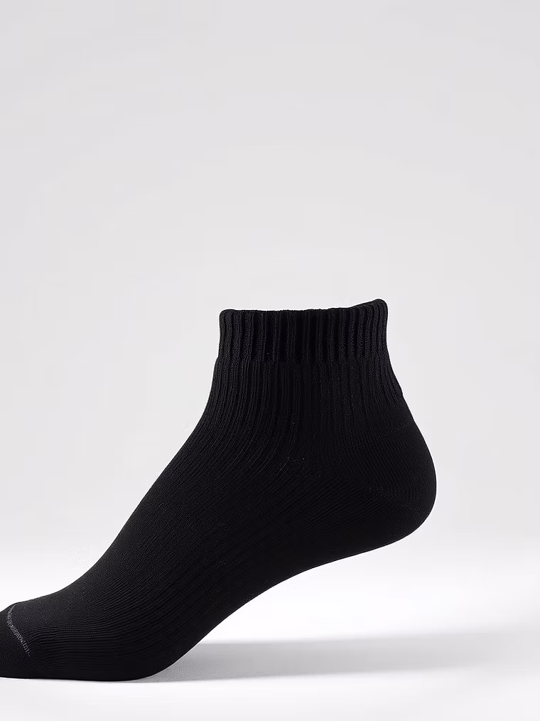 The Black Essential Sock (Men) s250