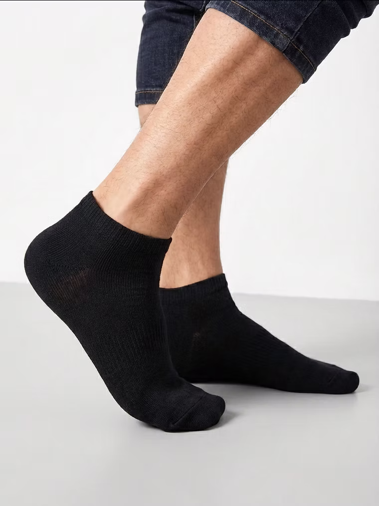 The Black Essential Sock (Men's)